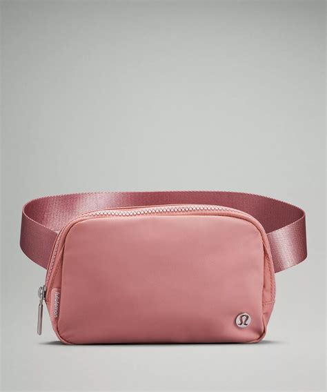 lululemon city belt bag